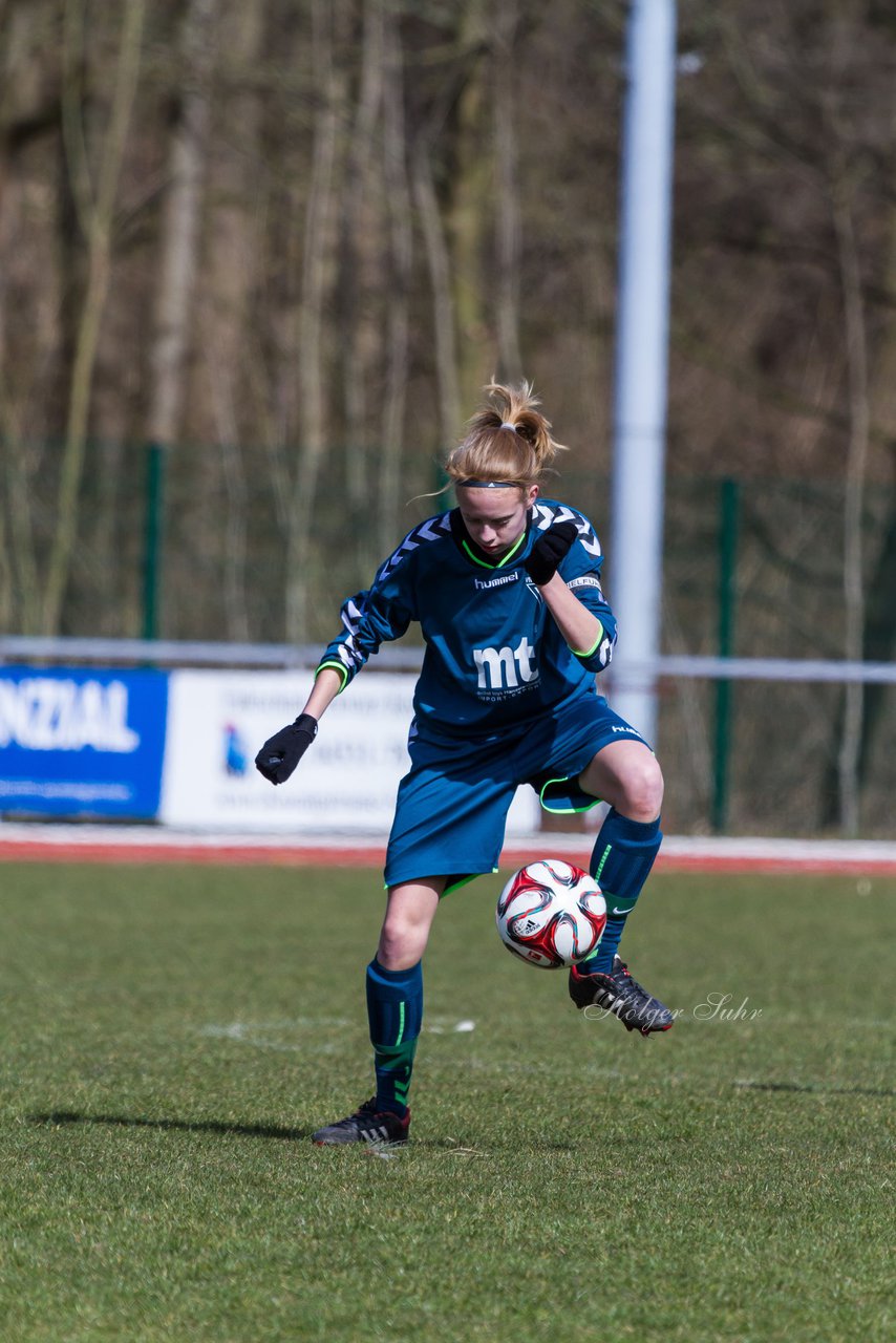 Bild 215 - B-Juniorinnen VfL Oldesloe - Krummesser SV _ Ergebnis: 4:0